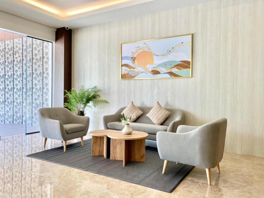 Kio Hotel Korat Nakhonratchasima Exteriör bild
