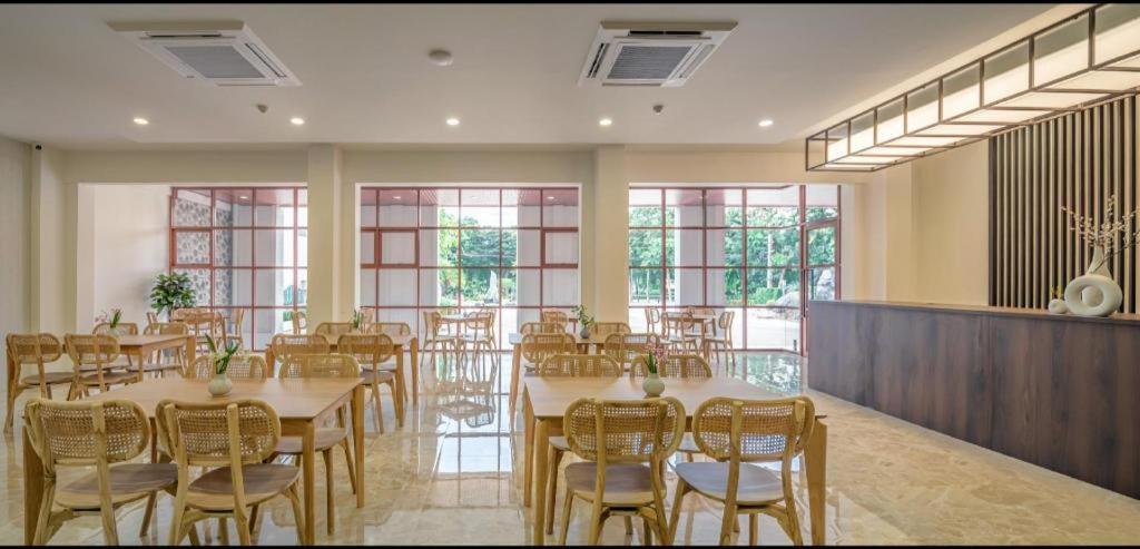 Kio Hotel Korat Nakhonratchasima Exteriör bild
